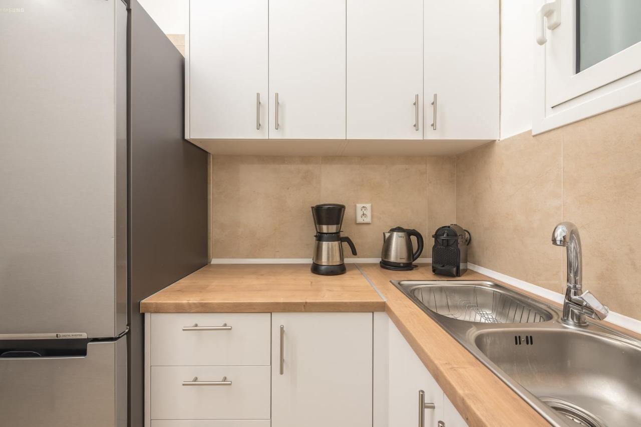 Athens Dreams & Suites Apartments Екстериор снимка